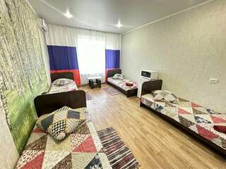 Гостевой дом Форсаж Бийск Классический четырехместный номер-5