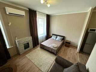 Гостевой дом Форсаж Бийск Двухместный номер Делюкс с 1 кроватью или 2 отдельными кроватями-4