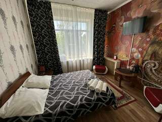 Гостевой дом Форсаж Бийск Двухместный номер Делюкс с 1 кроватью или 2 отдельными кроватями-7